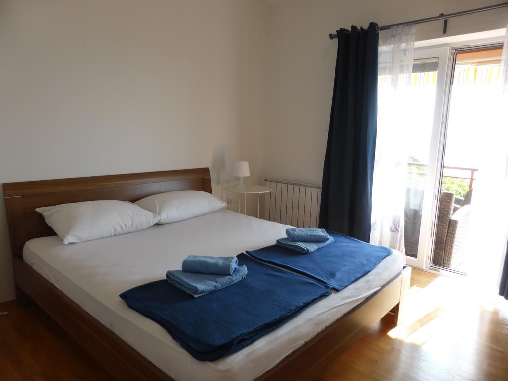 Adria * Senj (Lika-Senj)